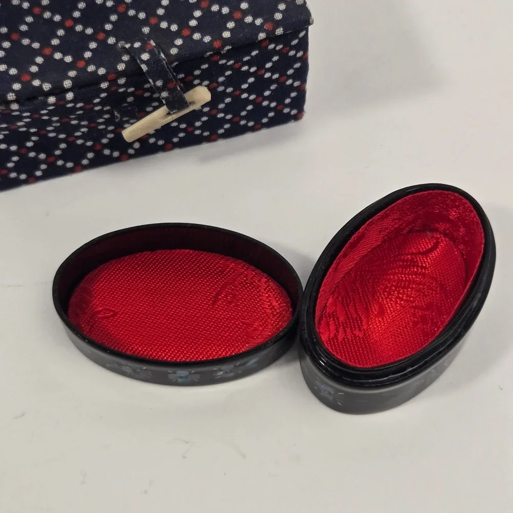 Vintage Black Lacquer Mother of Pearl Inlay Oval Trinket Jewelry Box with Case